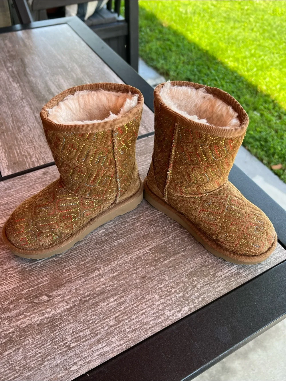 UGG Kids Classic Boots | Rainbow Embroidered | Chestnut Suede | Size 10T